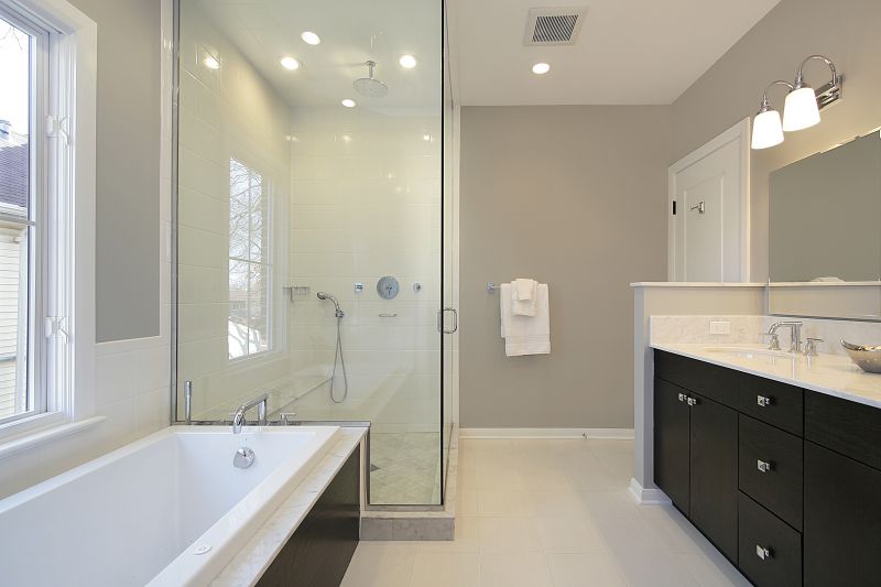 Elegant Shower Features